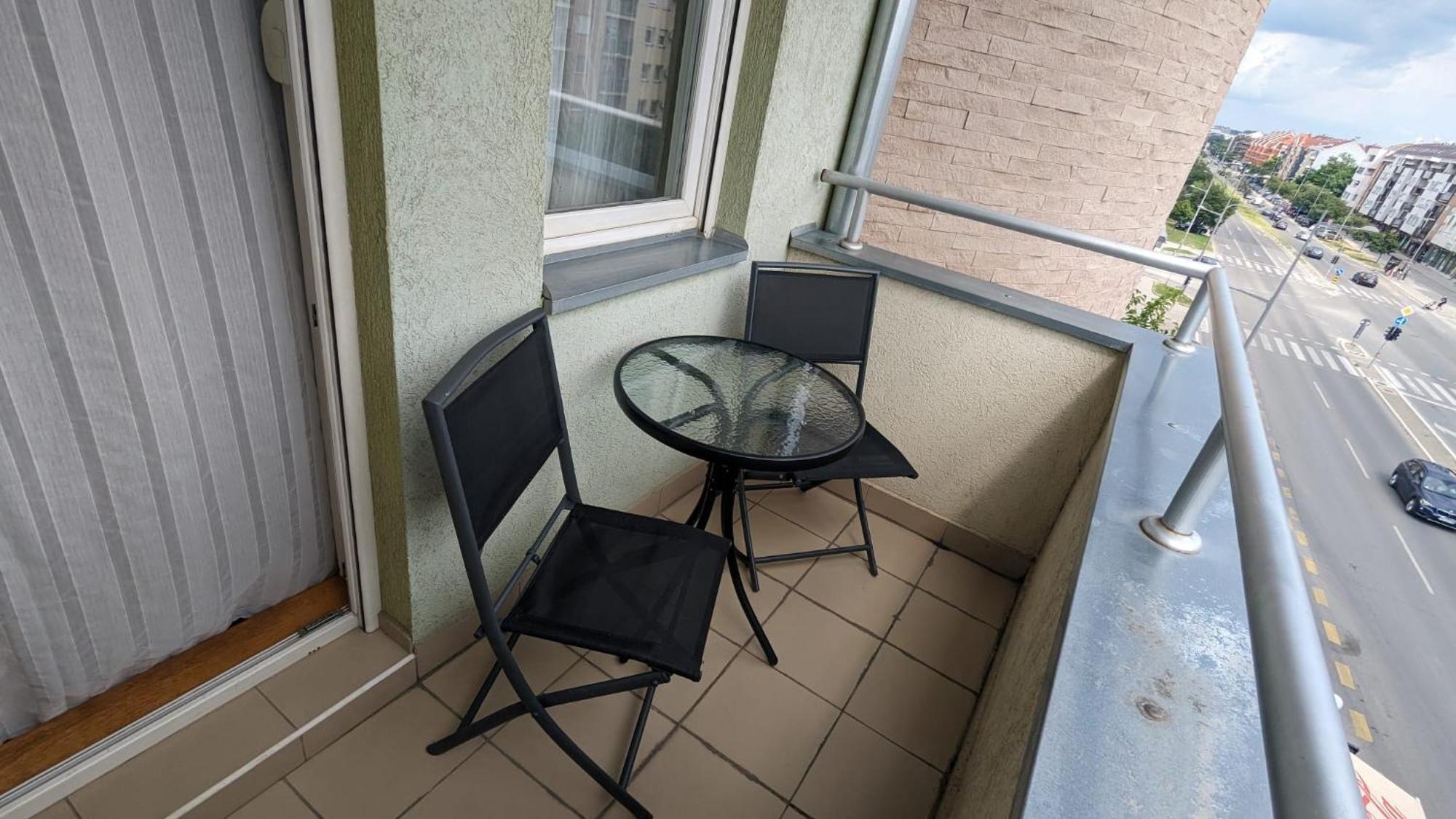 Poesia Apartment Novi Sad Buitenkant foto